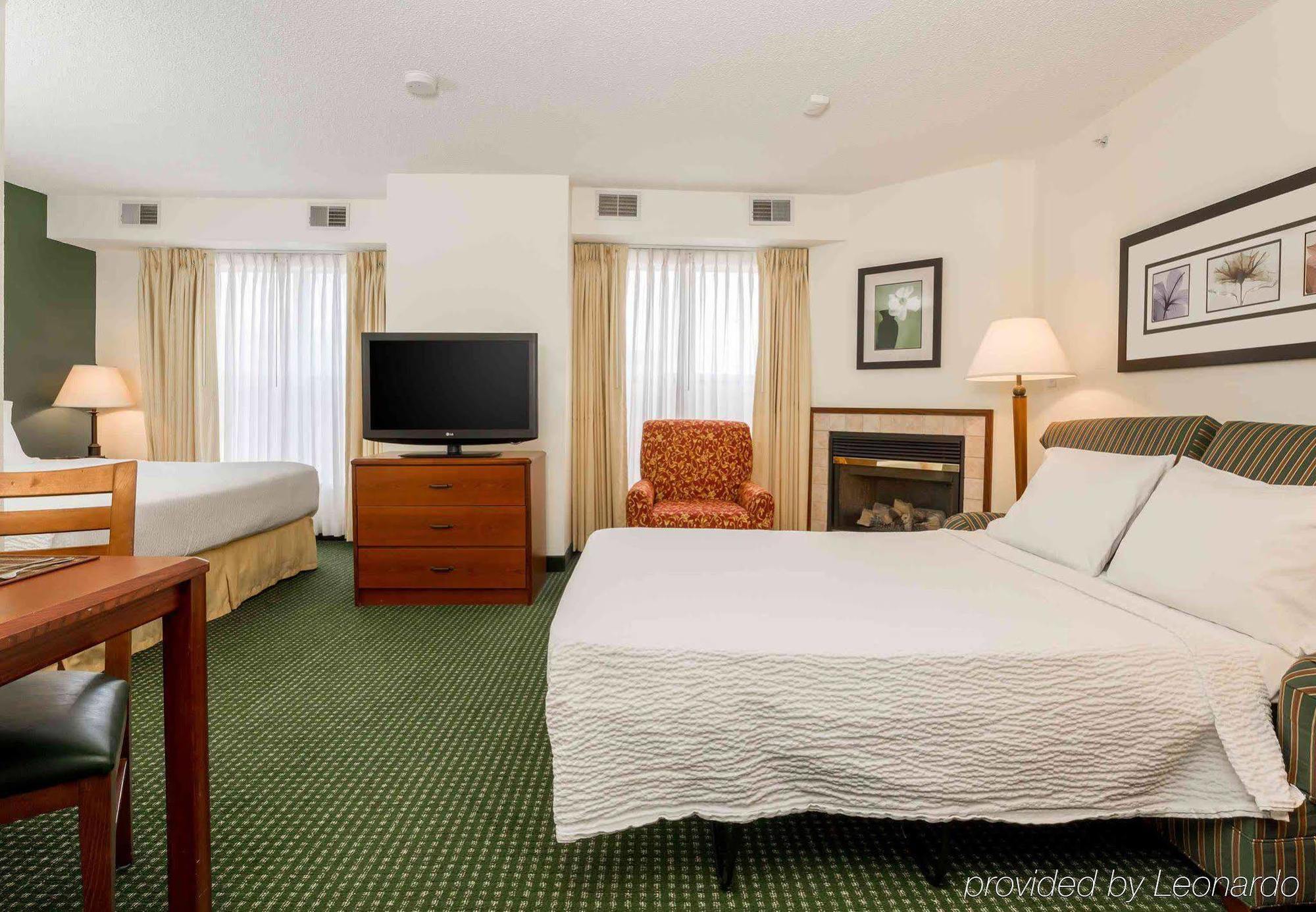 Residence Inn Houston North Екстериор снимка