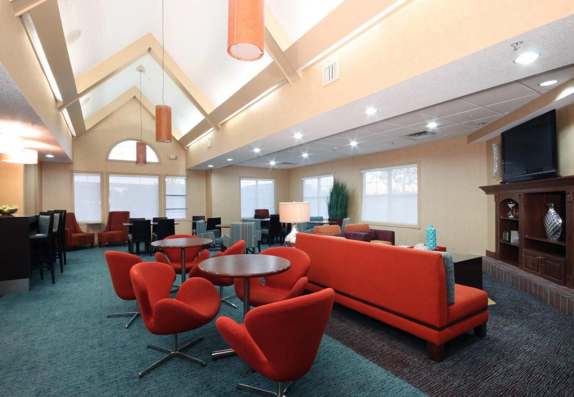 Residence Inn Houston North Ресторант снимка